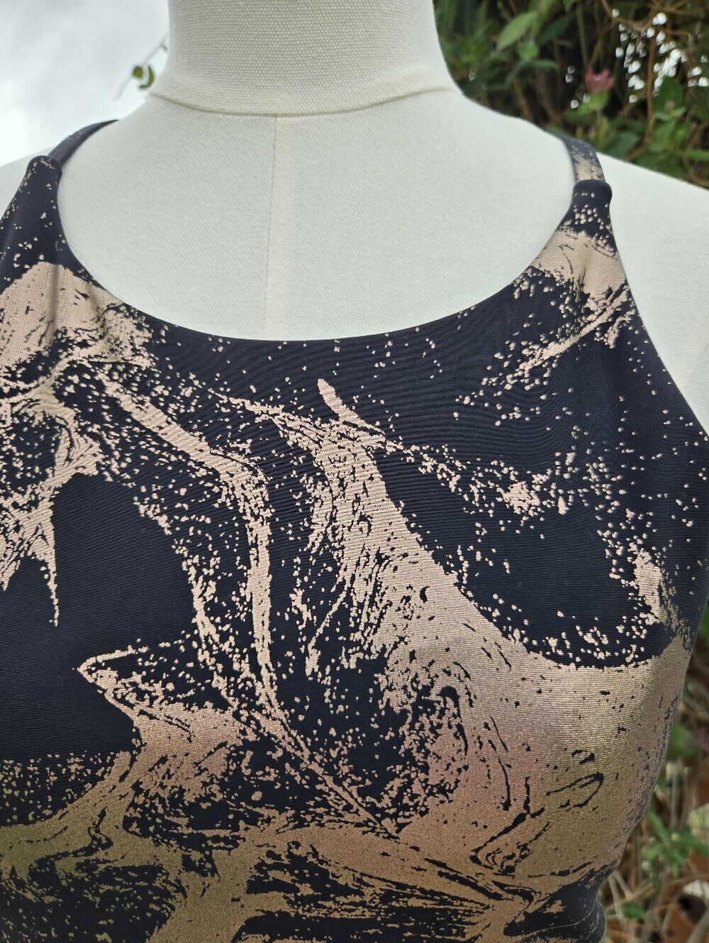 Old Navy Black & Rose Gold Marble Swirl PowerSoft Longline Sports Bra Size Large - Picture 6 of 16